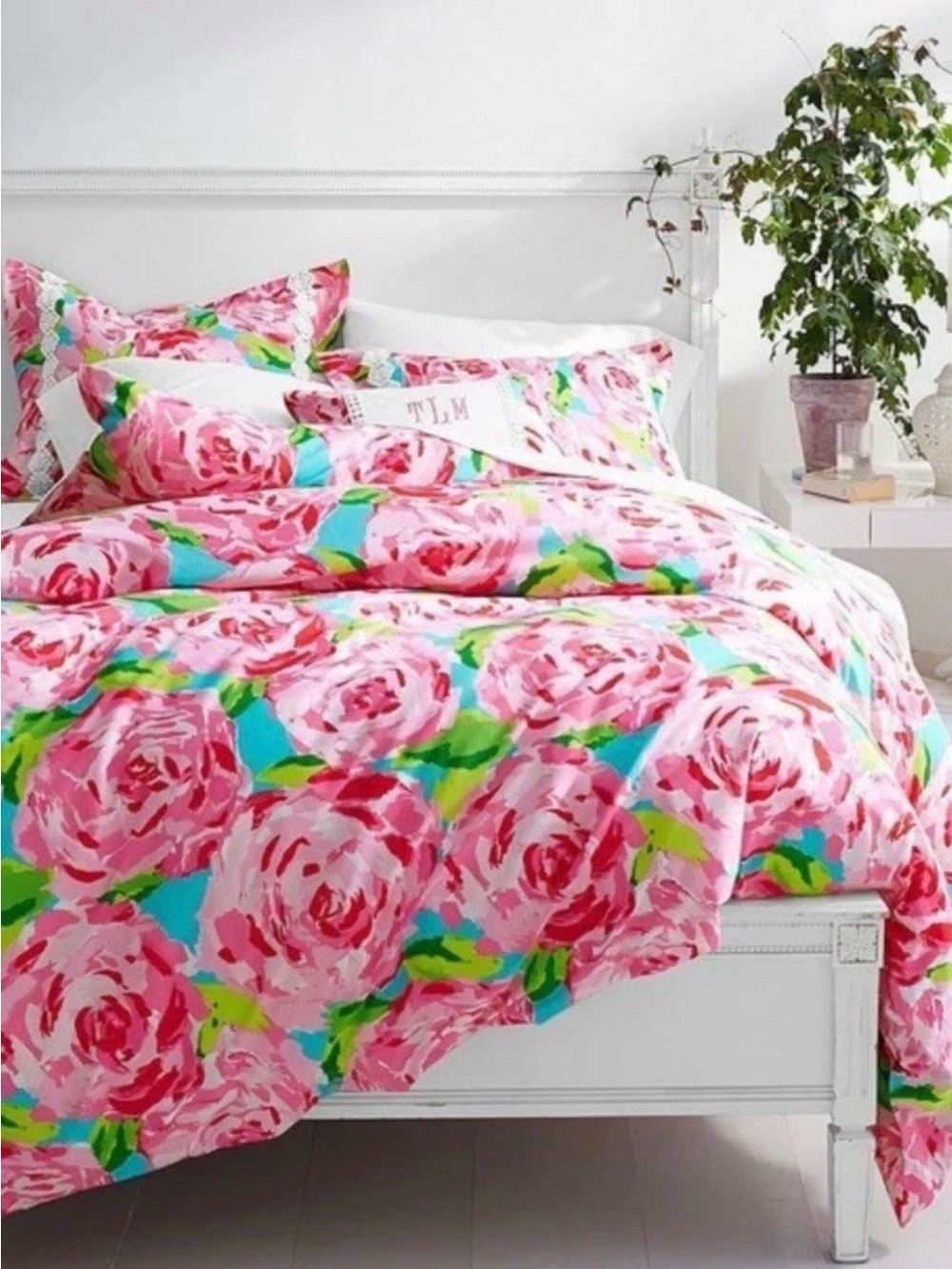 Lilly Pulitzer First Impressions Duvet Cover Twin  Size & Two Standard Shams